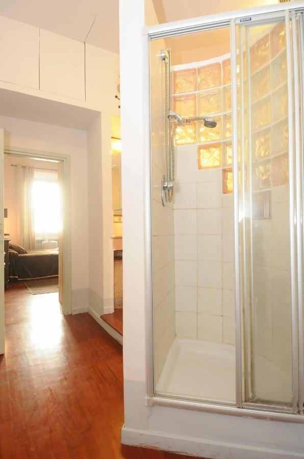 Apartment Ognissanti 33 *